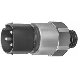 Double temperature switch for the electric additional fan
